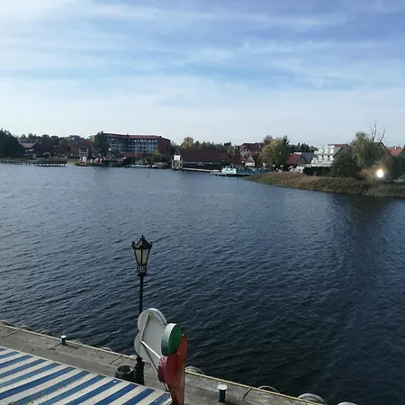 Sielawa Nad Jeziorem I Z Widokiem Na Fontanne Apartment