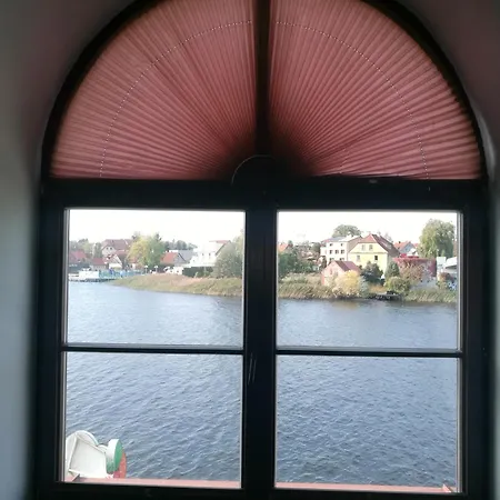 Sielawa Nad Jeziorem I Z Widokiem Na Fontanne Apartment Mikolajki (Mragowo)