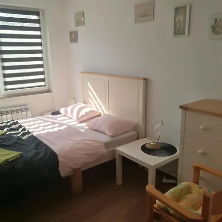 Sielawa Nad Jeziorem I Z Widokiem Na Fontanne * Mikolajki (Mragowo)